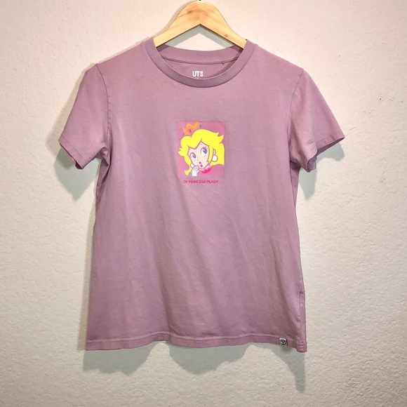 Uniqlo | Tops | Uniqlo Princess Peach 